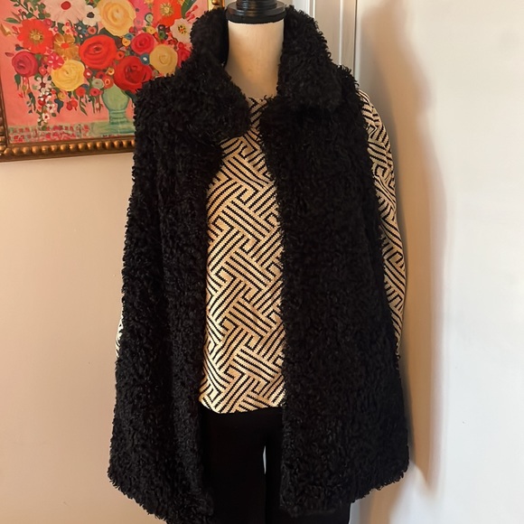 NWOT Anthropologie Vest - Picture 2 of 9